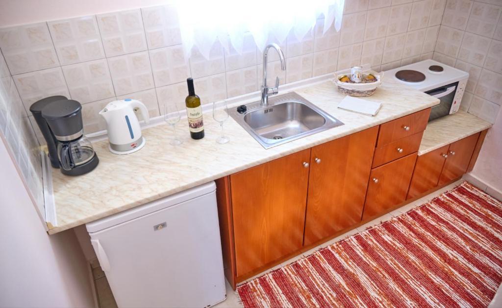 Houmis Apts & Studios Agios Georgios Pagon Zewnętrze zdjęcie